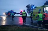 20161002223236_1 (1 of 1)-5: Foto: Ženu musel po nehodě u Chotouchova do nemocnice přepravit vrtulník